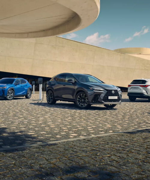 Differents modeles de voitures Lexus hybrides et rechargeables