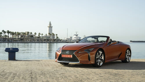 voiture Lexus IC 500