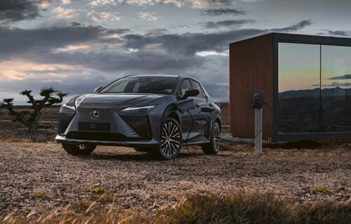 Avant Voiture électrique Lexus RZ