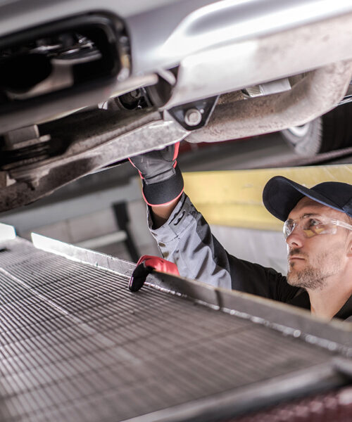 Petit entretien voiture Lexus