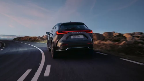 une Lexus NX 450h+